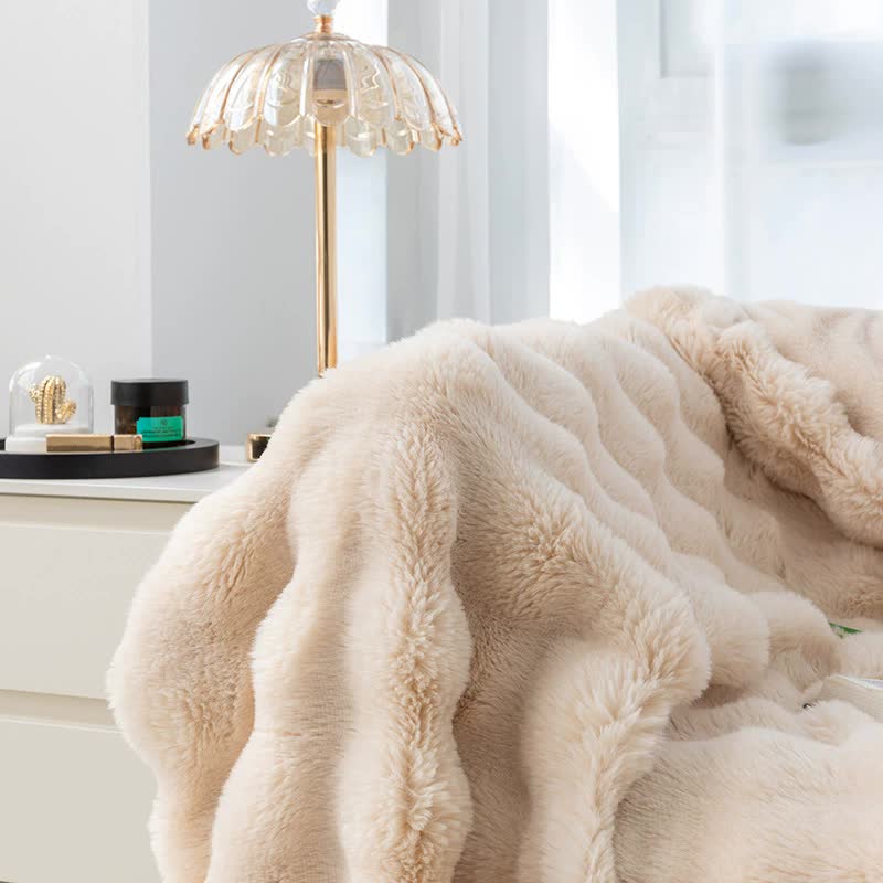 Red 100*160cm Plush Toscana  Throw Blanket - Soft Flannel Fleece for All Seasons, Perfect for Couch & Bed